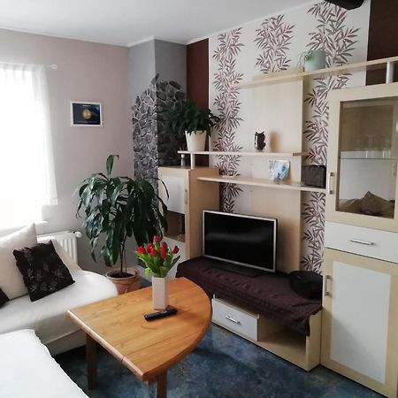 Ferienwohnung Zur Alten Schule Pritzwalk Exterior foto
